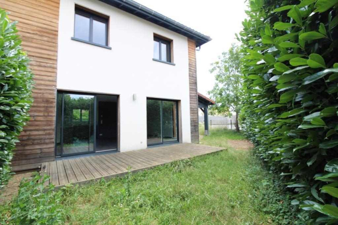 Offres de location Maison villeneuve (01480)